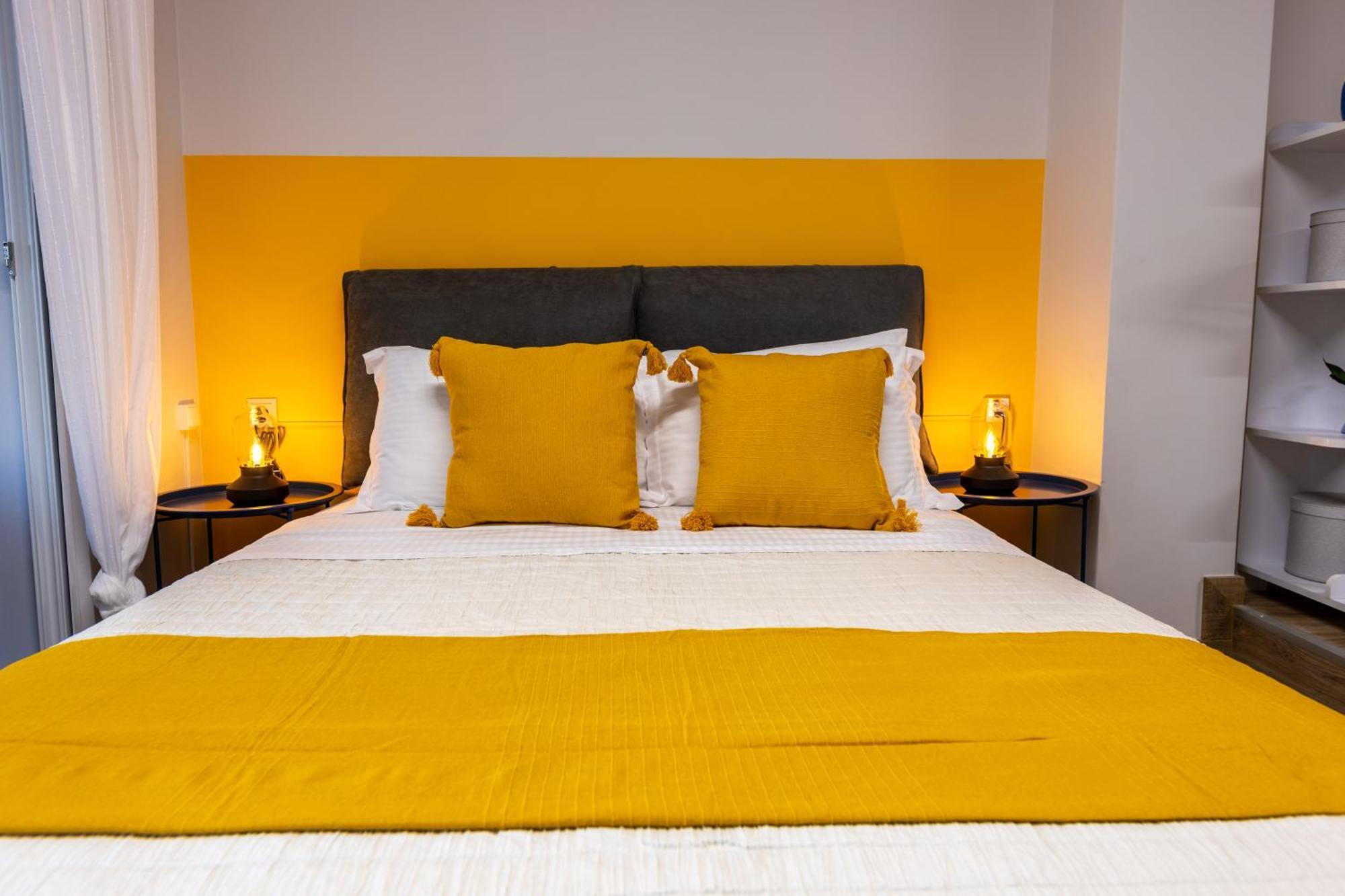 Athenian Sensations Apartments And Suites In The Heart Of アテネ エクステリア 写真